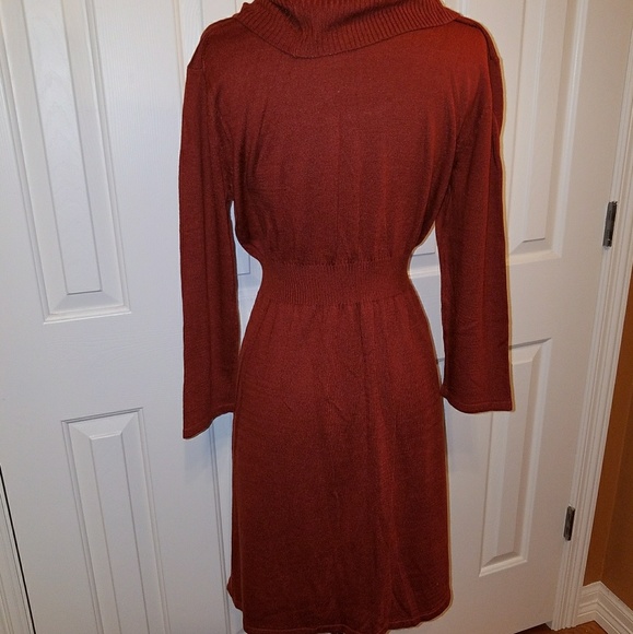 Spense XL, light knit dress, cowl neck - Picture 5 of 6
